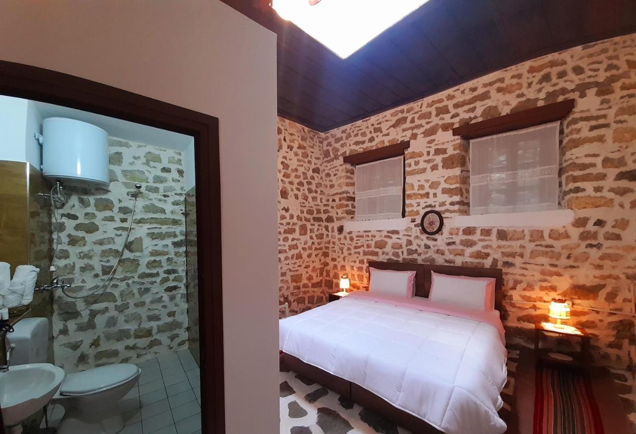 Gorica'S Bridge Hotel Berat Zewnętrze zdjęcie